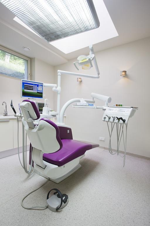 Wabi Hotel - Beauty & Dental Center Sopron Bagian luar foto